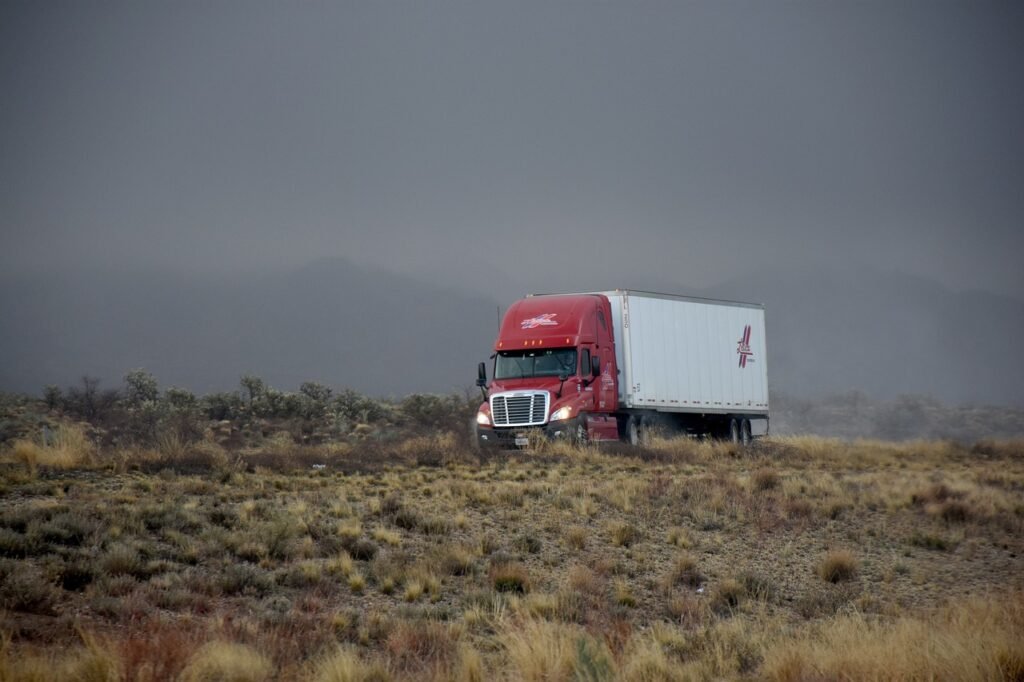 transportation, driving, freeway, trucking, transport, highway, semi, truck, storm, trucking, trucking, truck, truck, truck, truck, truck